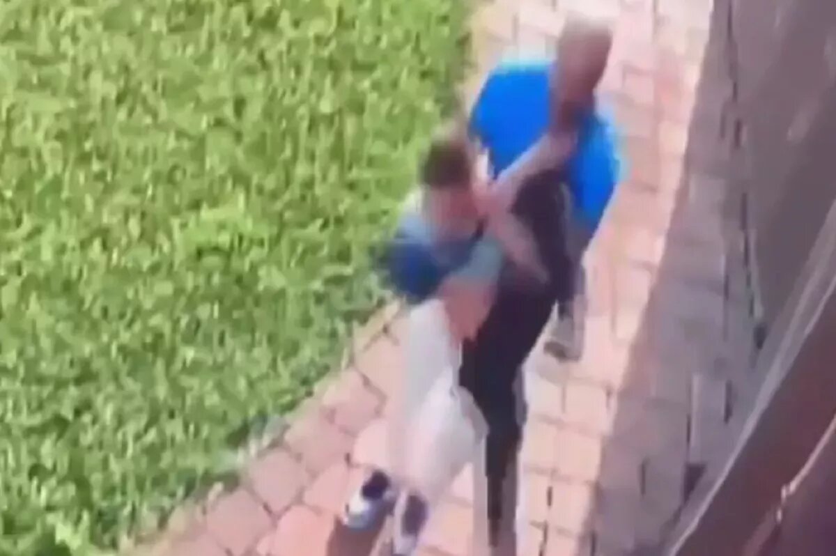 Скрин с видео 