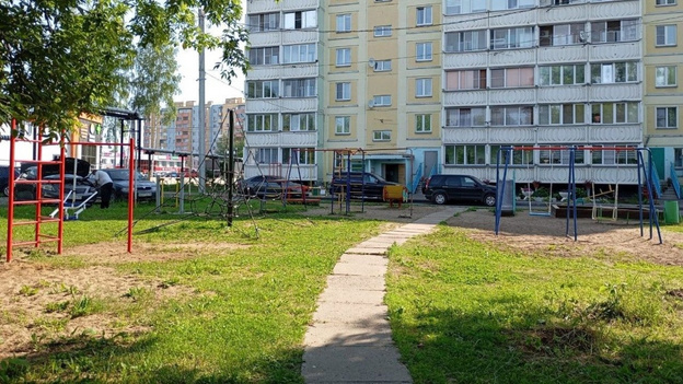    В Кирове обновили несколько детских площадок
