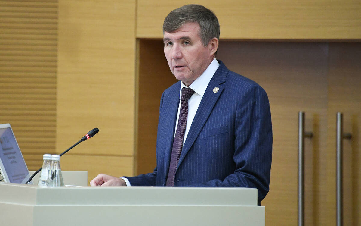 ​По словам Шагиахметова, обновленный прогноз социально-экономического развития республики в ведомстве сформировали с учетом данных «ведущих предприятий, отраслевых министерств и муниципальных образований республики»Фото: prav.tatarstan.ru