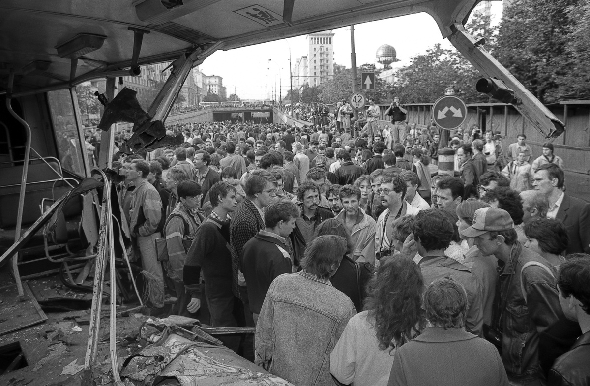 Хаматовой хотелось бы событий, сравнимых с путчем. Фото: © Moscow 1991:08:20/Globallookpress