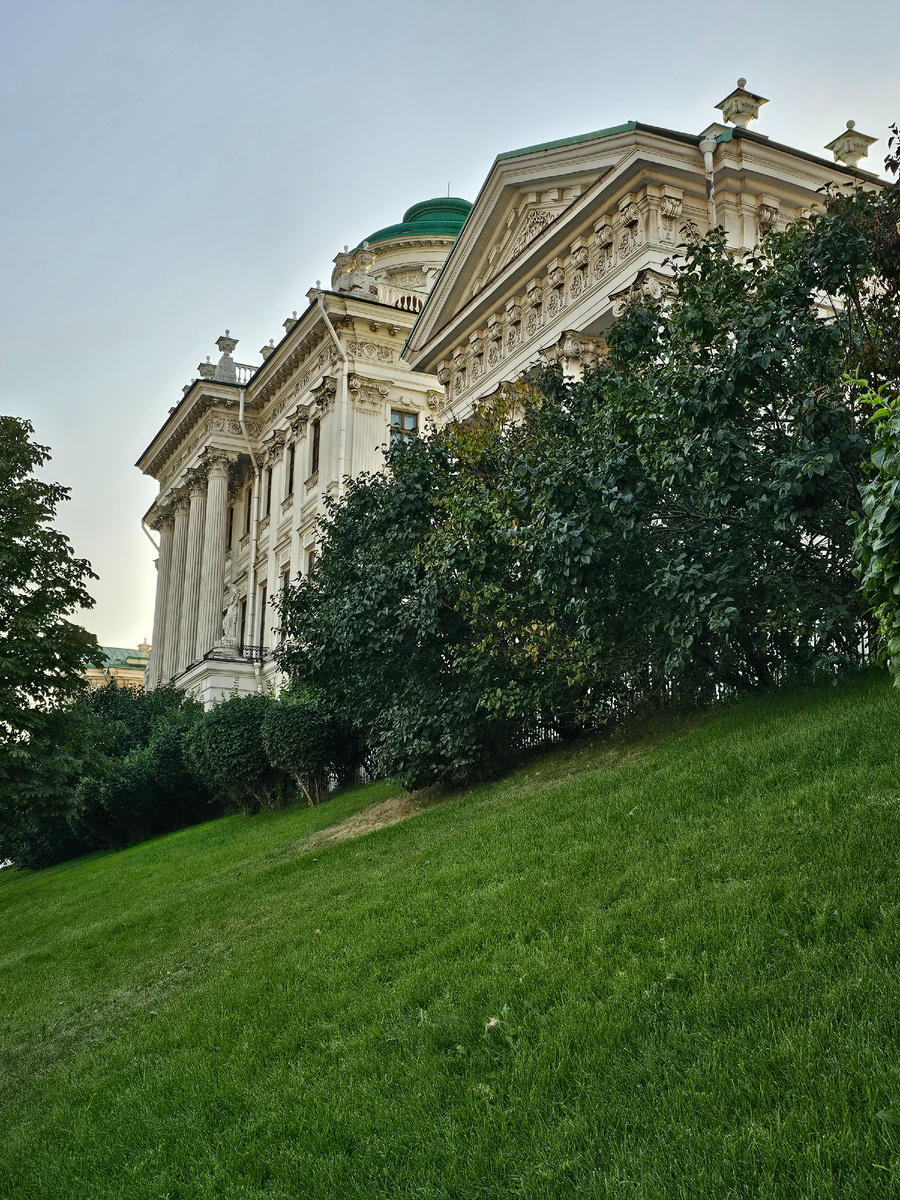 Пашков дом (Фото автора Л. Баевой)