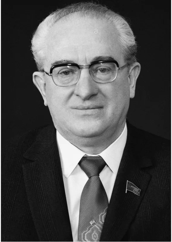 Ю.В.Андропов (1814-1984). Источник фото - https://proza.ru/2024/02/25/1062