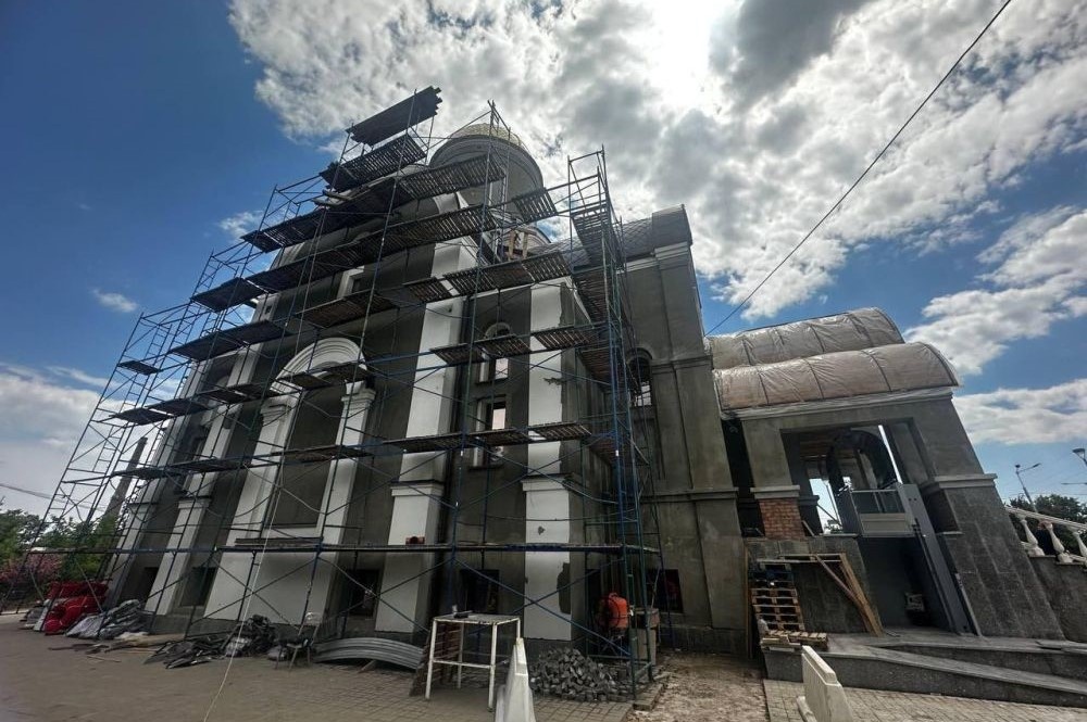 В Мариуполе завершают восстановление Свято-Троицкого храма, источник – Телеграм-канал Мариуполь Навсегда