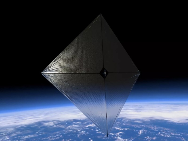    NASA успешно запустило на орбиту космический зонд с солнечным парусом