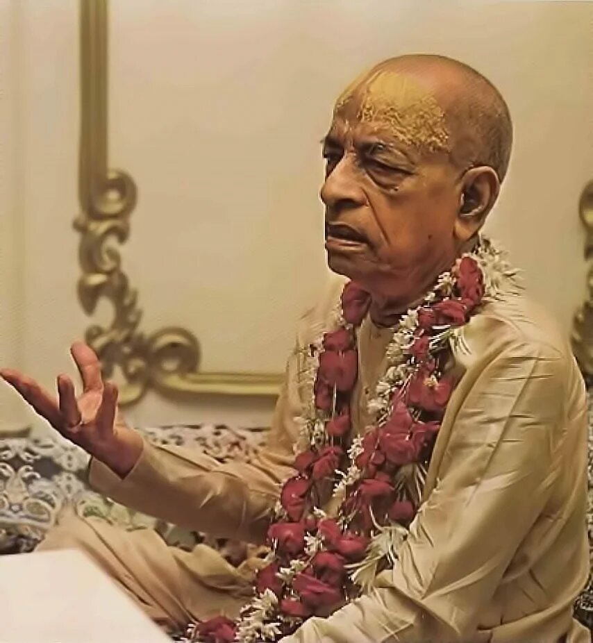 Щрӣла Прабхупа̄да - Основатель-А̄ча̄рйа Международного Общества (для о)сознания Кp̣шны (ИСККОН), переводчик основных ведических писаний с санскрита на английский язык, друг и доброжелатель всех живых существ.