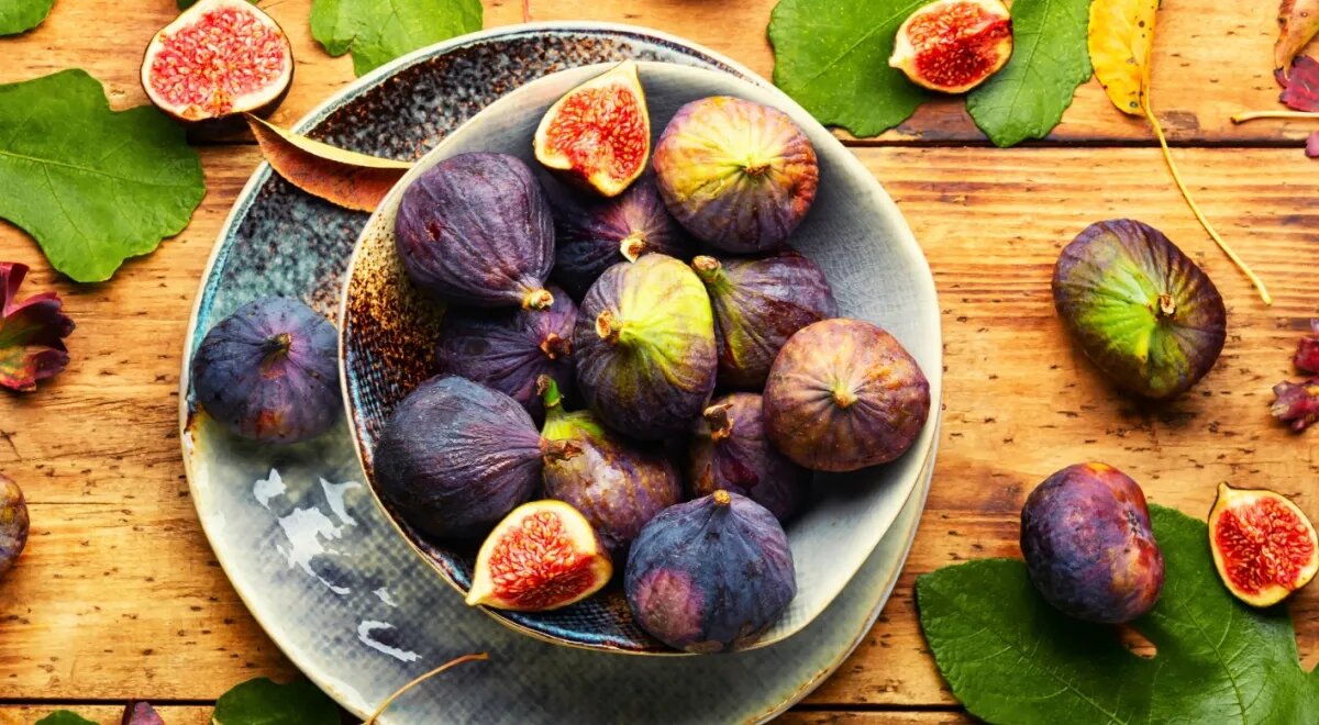   У спелого инжира особый сахарный вкус (Shutterstock/FOTODOM)