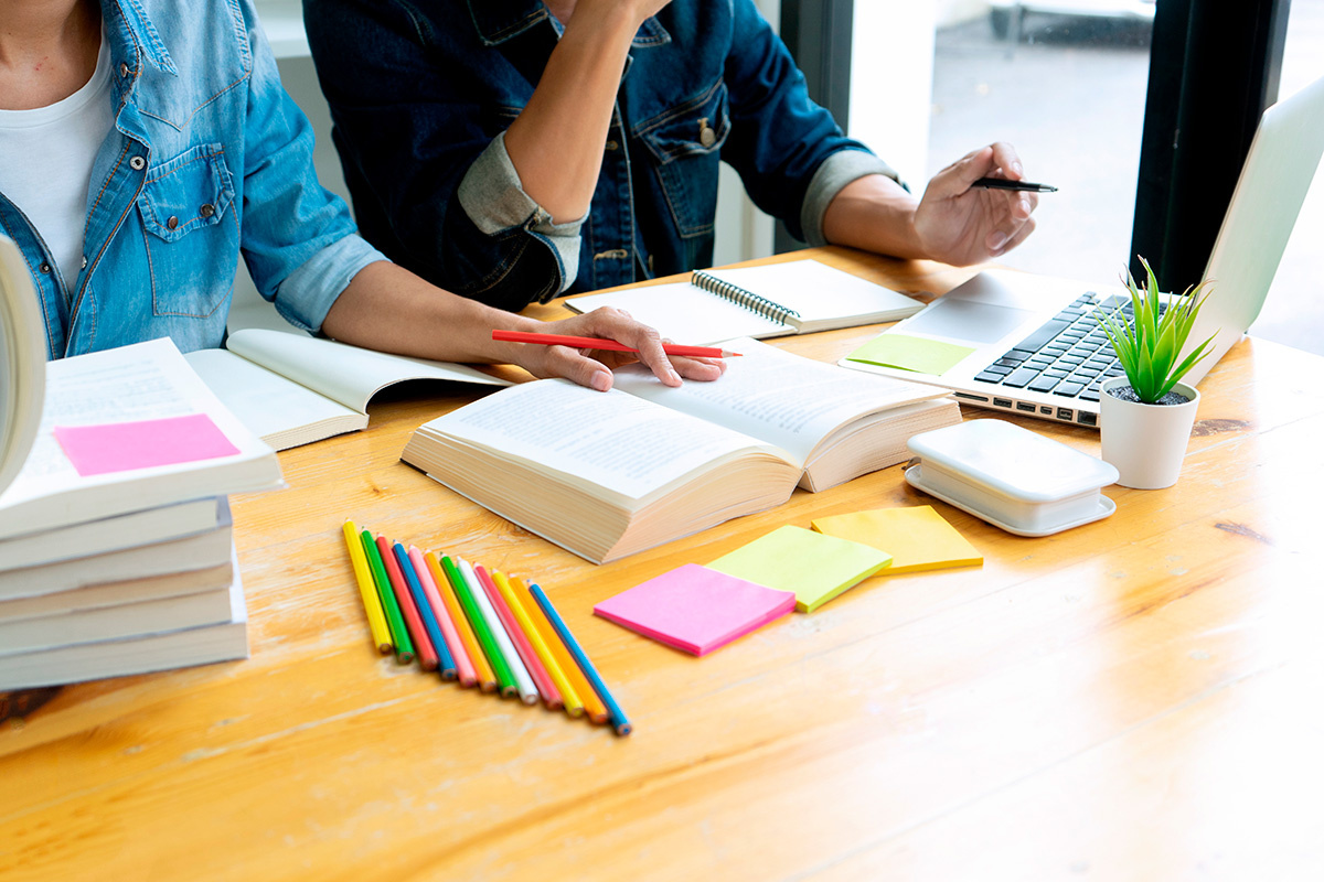    sabthai / Shutterstock / FOTODOM