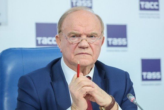    Геннадий Зюганов