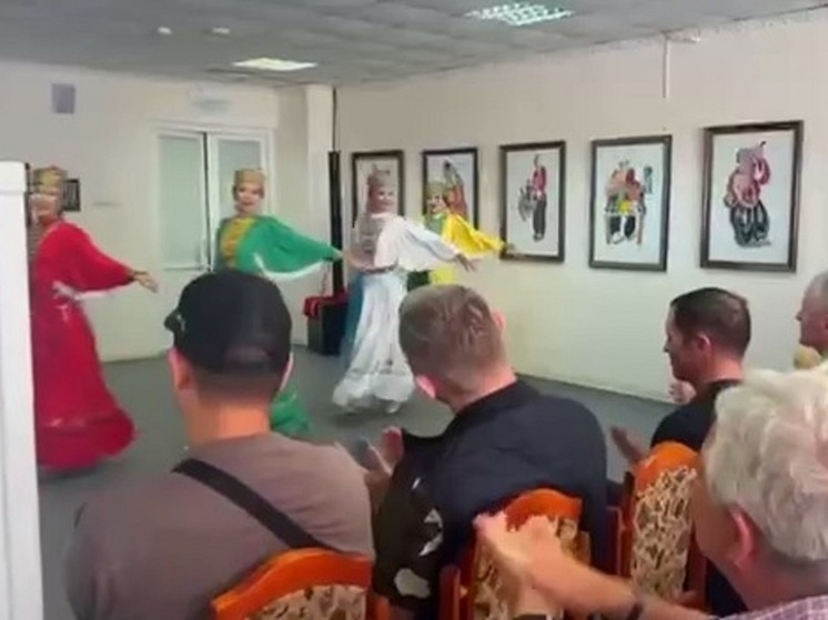     Фото: ансамбль "Ойраты"