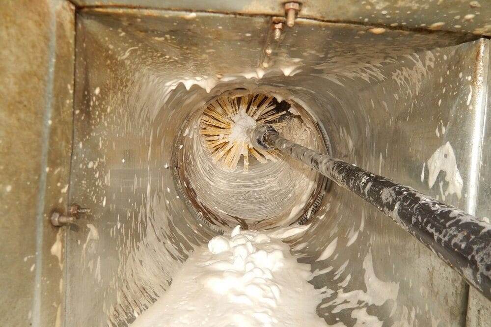 Чистка вентиляции в многоквартирных домах