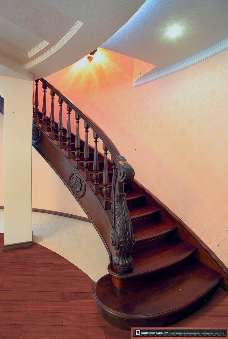 Лестница из Бука