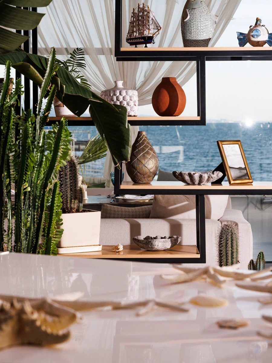 Ресторан Паруса на море город Сочи