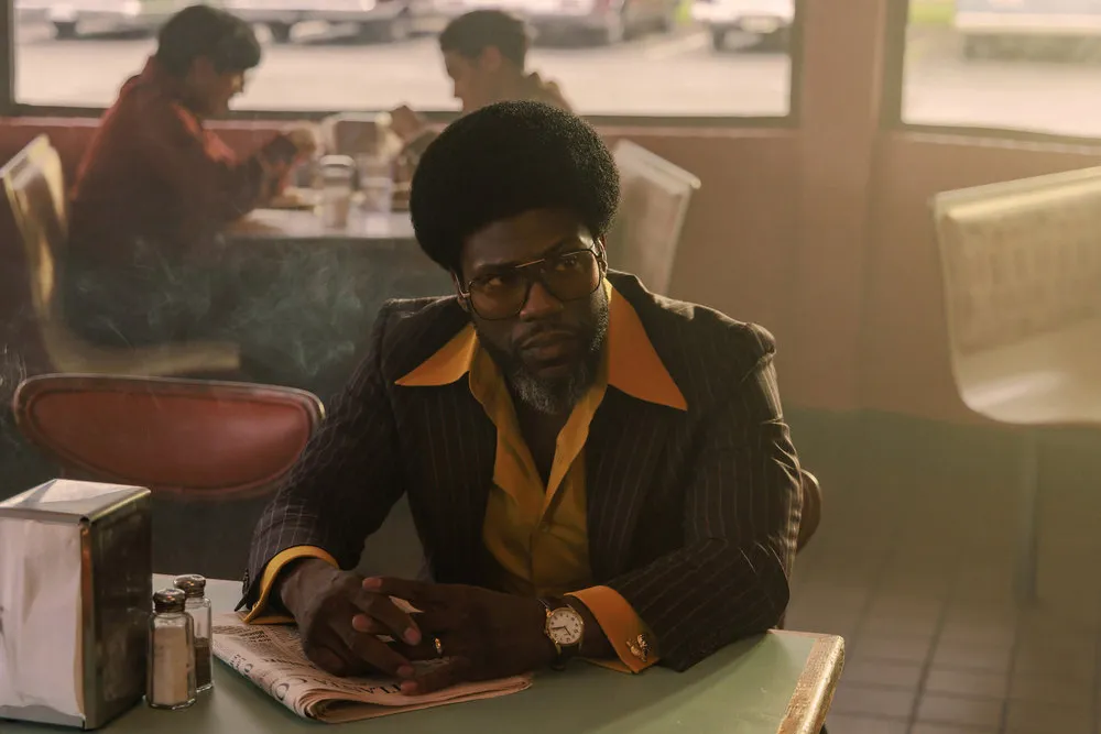 Обзор сериала «Бойцовская ночь Афера на миллион» 2024г, с Кевином Хартом в главных ролях