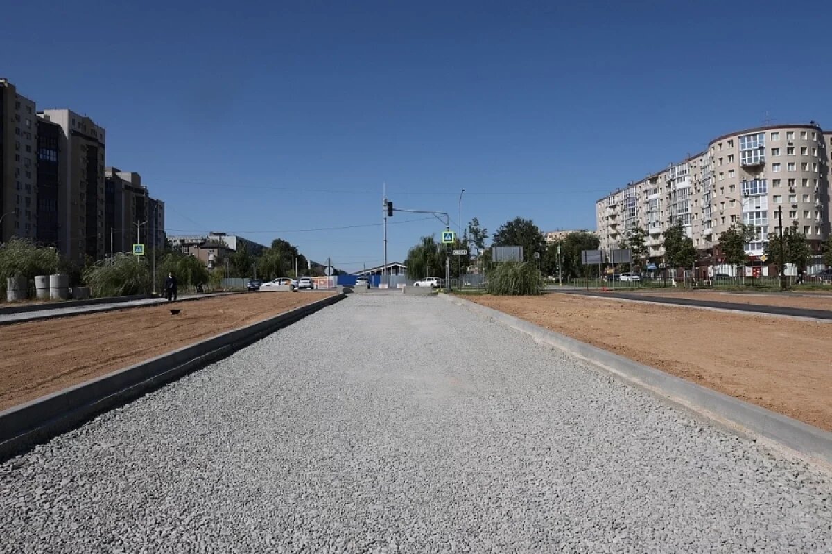    Строительство новой дороги на западе Волгограда проинспектировал губернатор