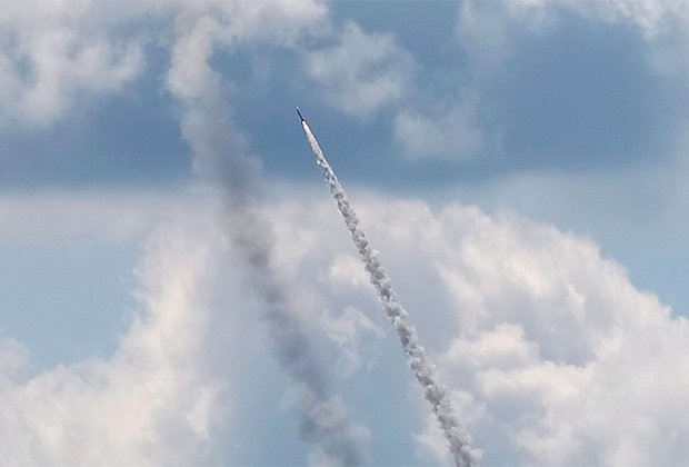    Запуск ракеты с позиции Вооруженных сил Украины, август 2024 года. Фото: Глеб Гаранич / Reuters