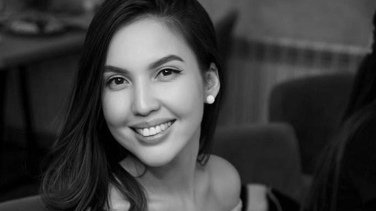 Салтанат нукенова мертва. Салтанат нукенова мертва. Салтанат нукенова мертва. Избиение в школе усть- каменогорске. Салтанат нукенова похороны.