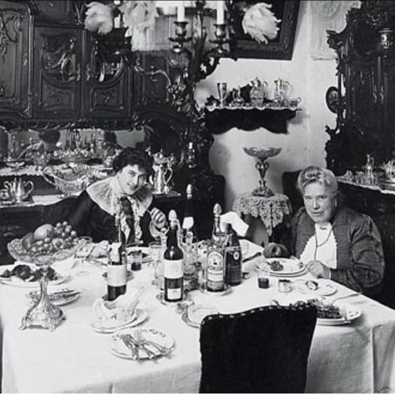 Источник:https://shtampik.com/photo/den-priema-gostey-v-tsarskoy/