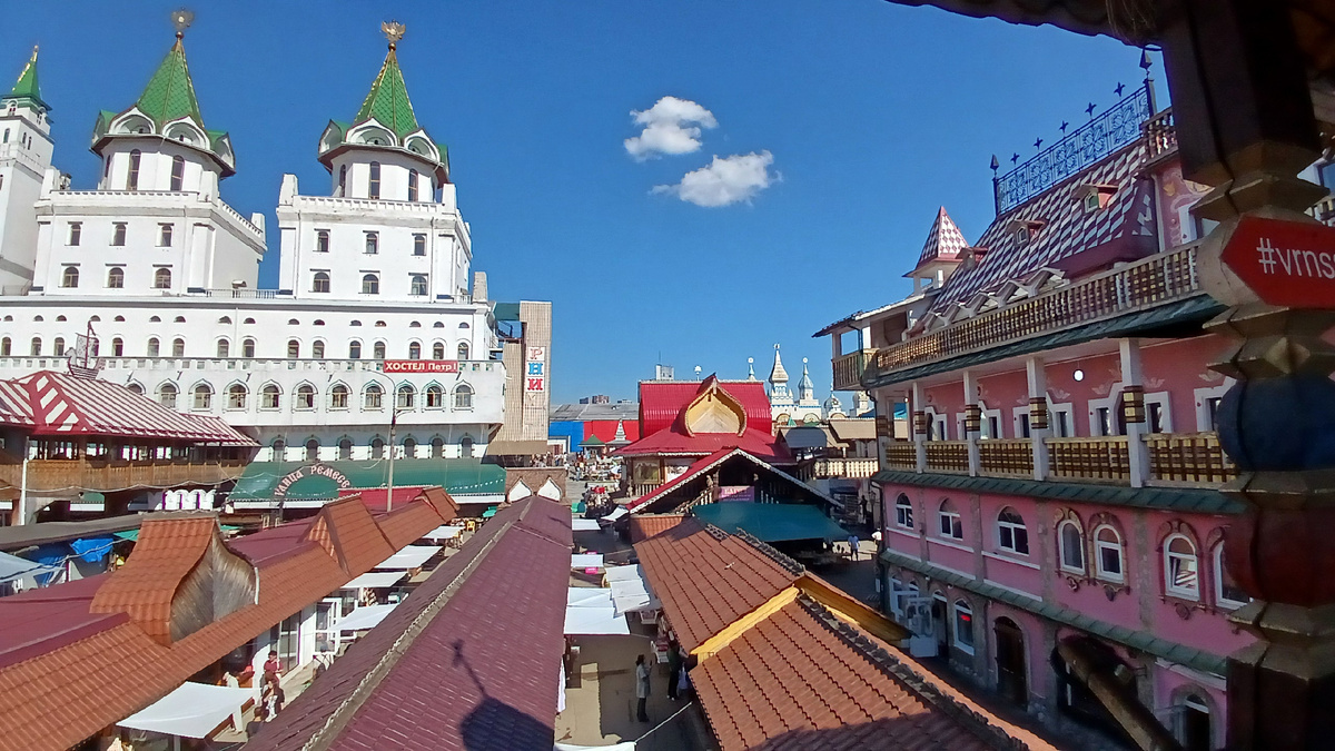 Измайловский Кремль, ряды, где находится блошиный рынок