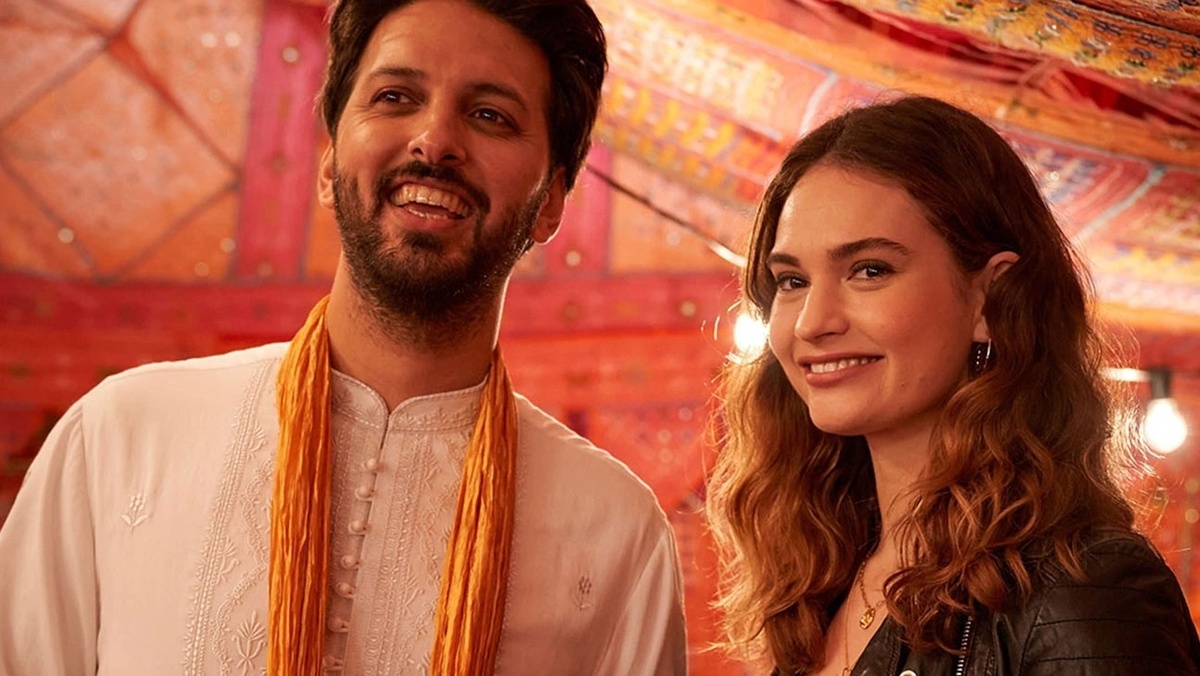 Каз (Шазад Латиф) и Зои (Лили Джеймс)