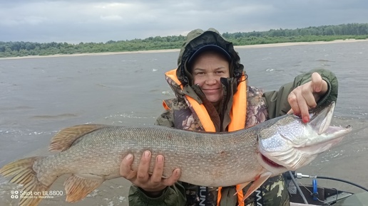 Рыбалка в Инкино первая серия