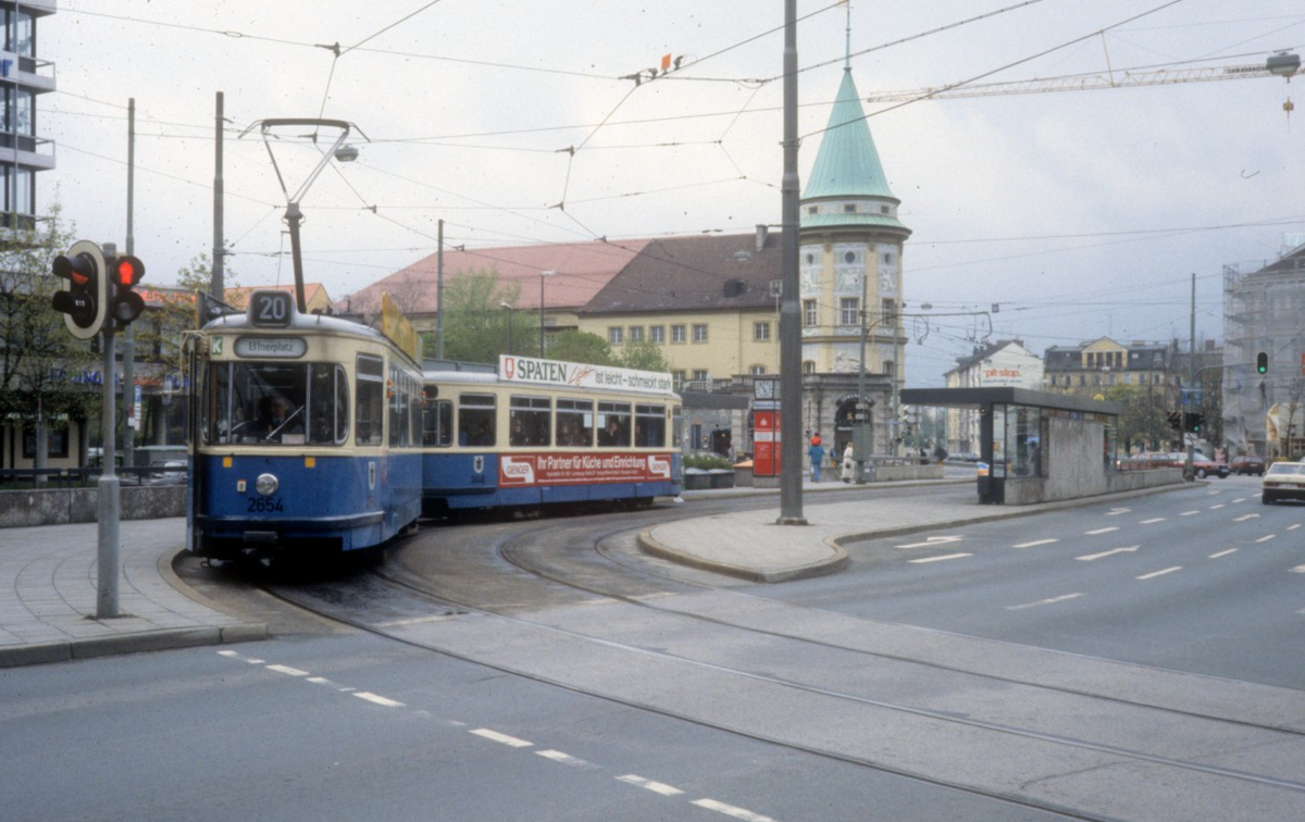 Площадь Штигльмайерплац