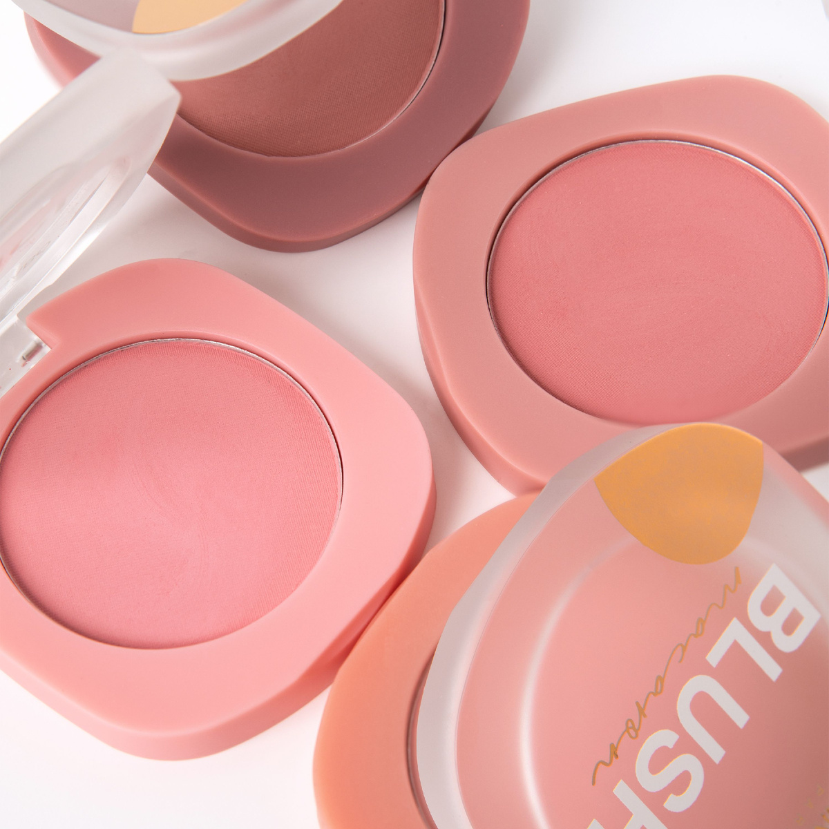 Румяна Macaron от Vivienne Sabo