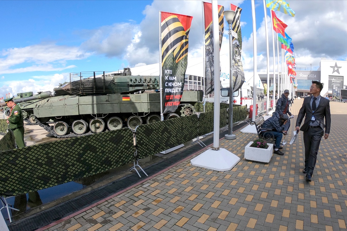  📷 📷 📷 📷 📷 📷 📷 📷 📷 📷 📷 📷 📷   Выставка трофейной техники на форуме "Армия -2024"