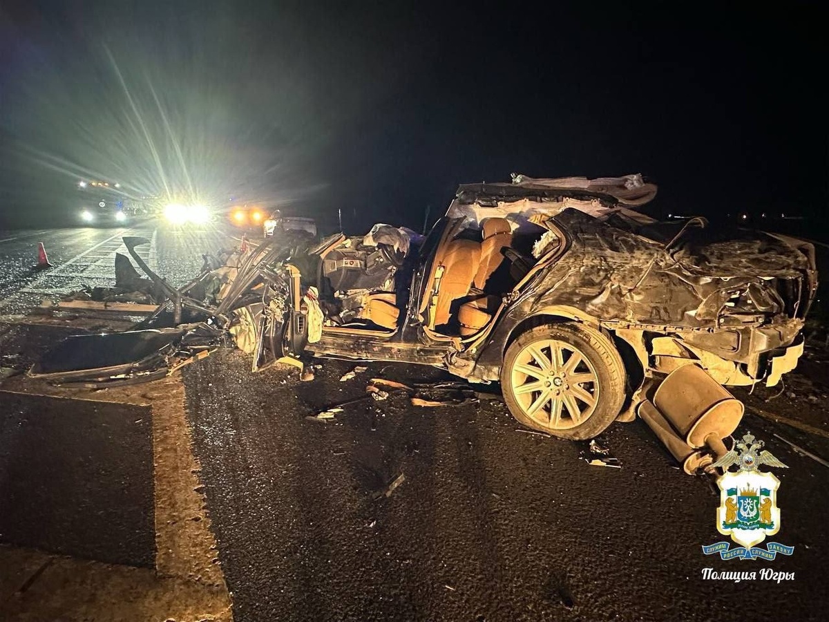    В Югре водитель BMW устроил массовую аварию и погиб