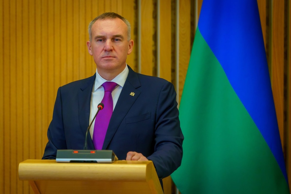    Все кандидаты на пост губернатора Югры представили в окружной думе свои программы