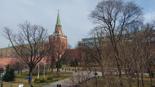 877 лет Москве! С днём рождения, столица! Живи и процветай!