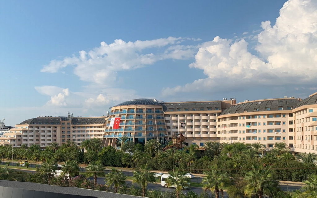 Отель Long Beach Resort Hotel & Spa