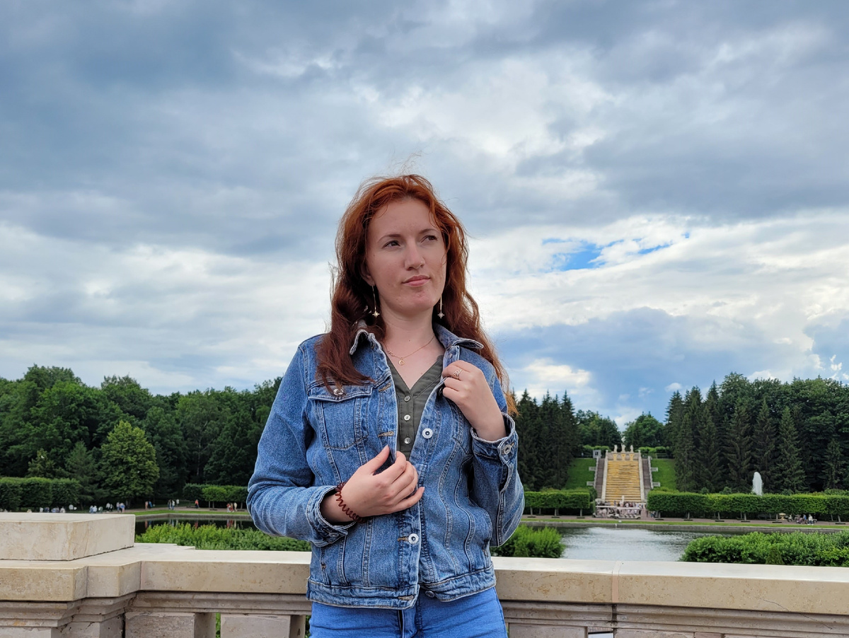 Меня зовут Леся. Тут я пишу о русском языке, культуре и не только. Подписывайтесь!
