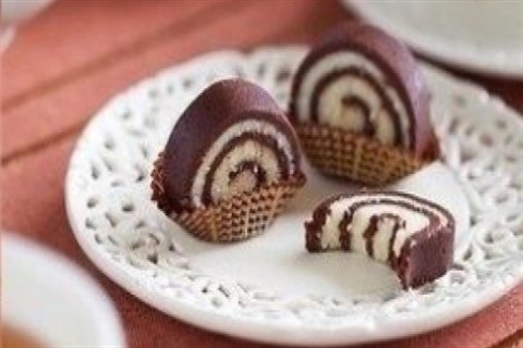 Рецепт Кокосово-шоколадные рулетики без выпечки