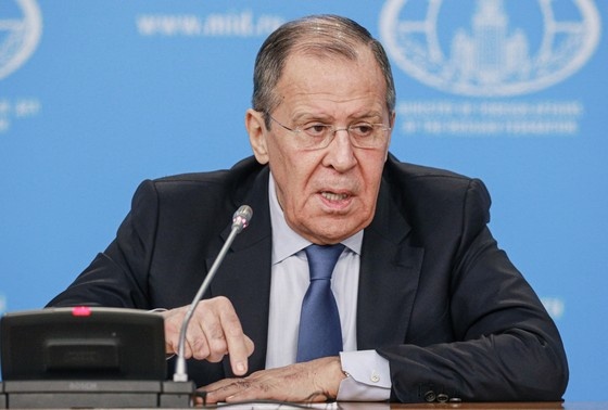    Сергей Лавров