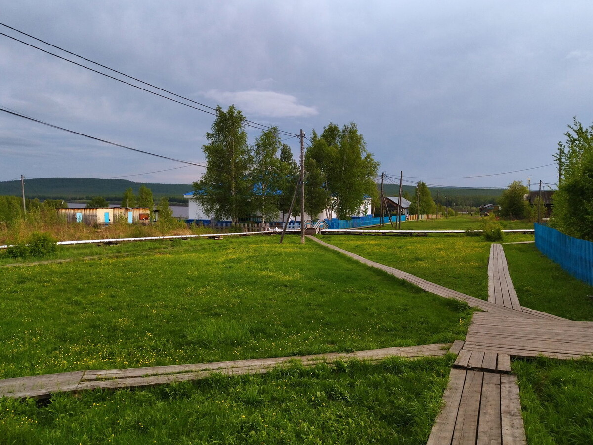 Деревянные мостки в Тутончанах