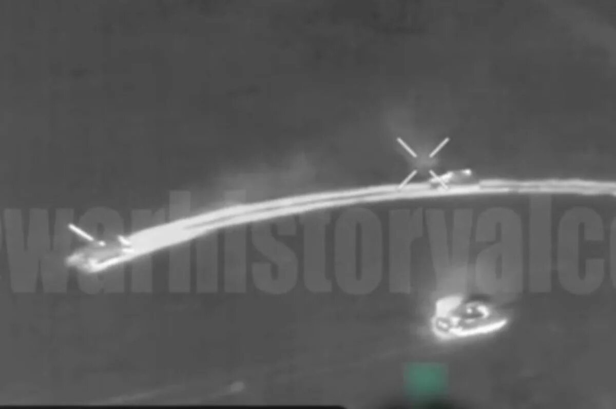    Танк без экипажа сам доехал до позиций ВСУ и помог наступающим бойцам ВС РФ