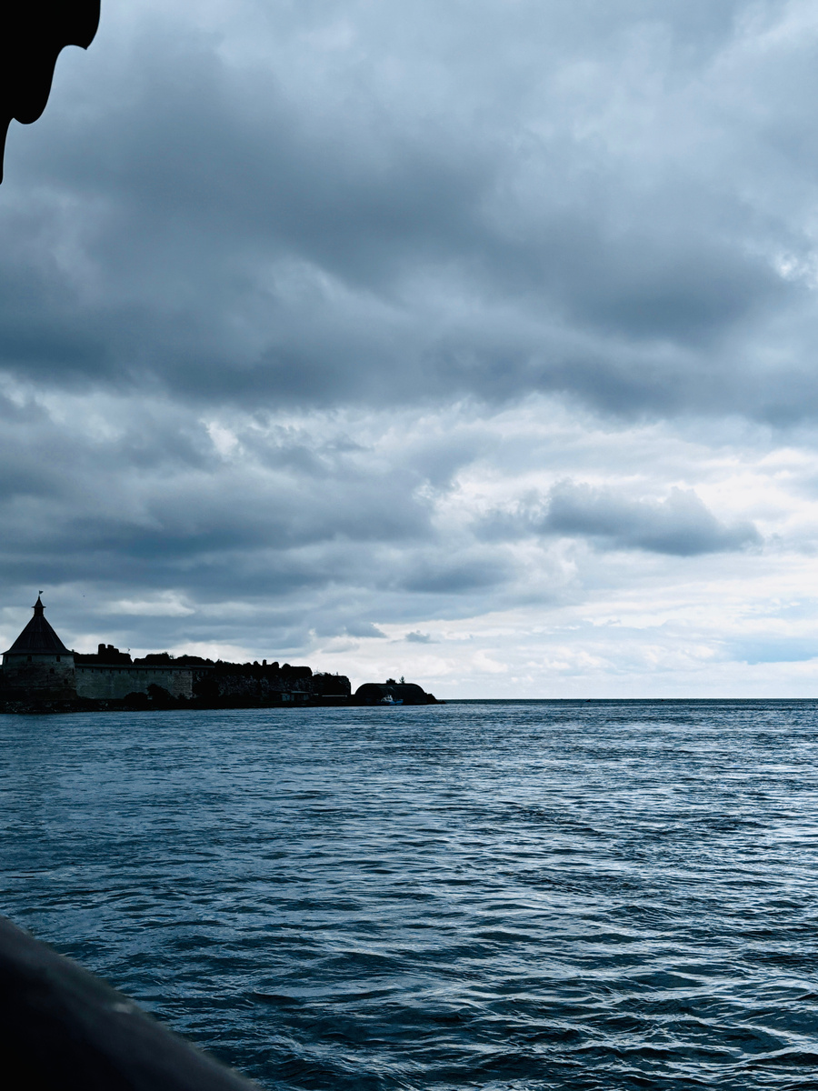 вид на крепость Орешек