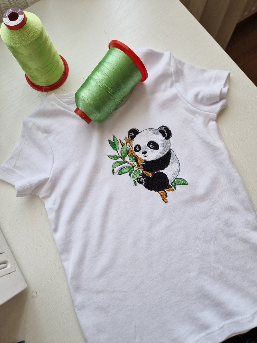 Очень долго сидела над этим дизайном 🐼