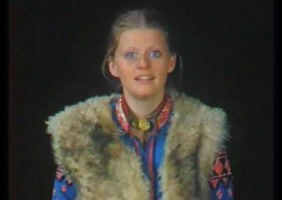 В роли Бонки в Детском театре в спектакле "Сказка о четырех близнецах"