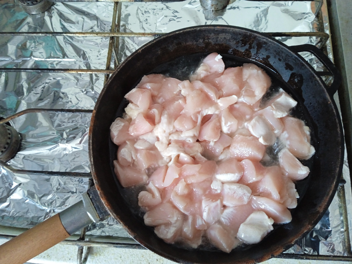 Бросьте на сковороду