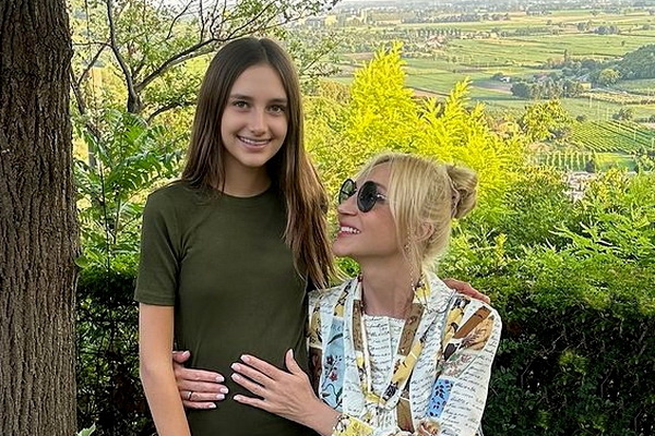 Как каникулы Клавдия Земцова в Италии провела в 2024 году - семейные ФОТО