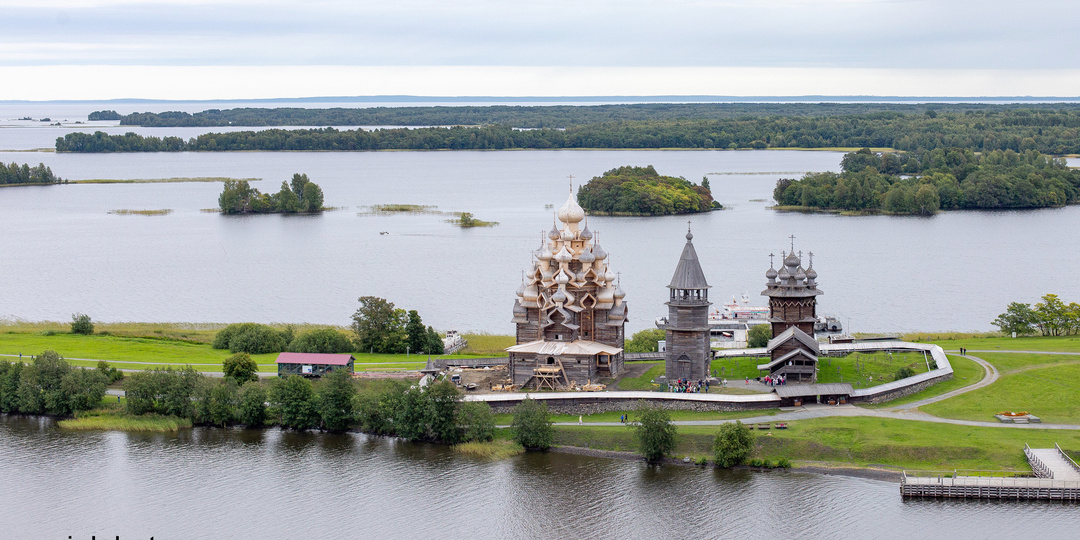По страницам нашей книги "70 КРАСИВЕЙШИХ ХРАМОВ РОССИИ С ВЫСОТЫ ПТИЧЬЕГО ПОЛЕТА"