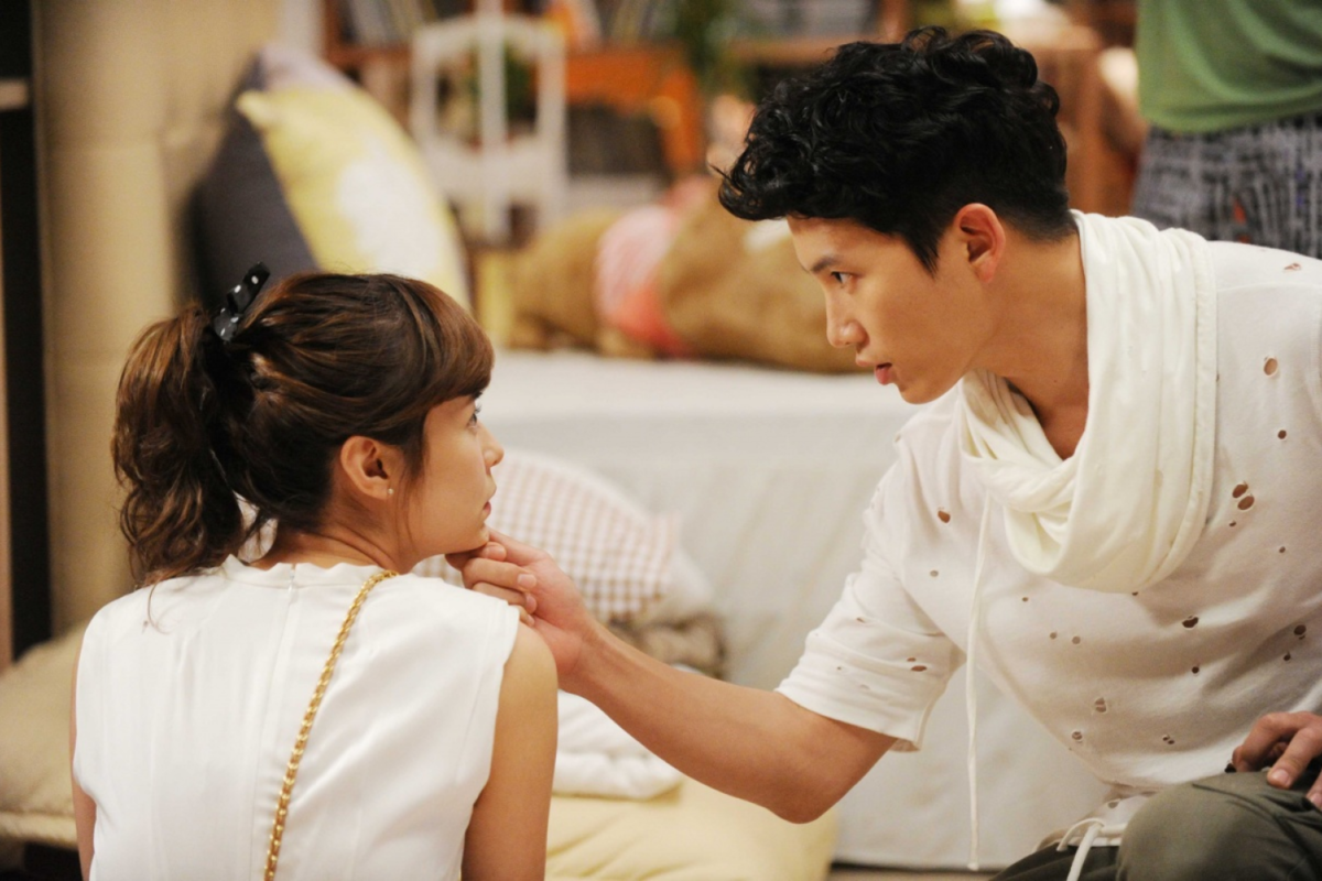 Ведет себя как шизоид