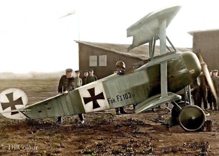 Предсерийный "драйдеккер". Колоризованное фото