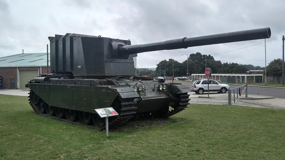 Танк FV4005 в музее военной техники Великобритании 