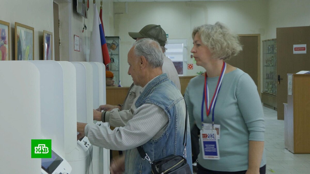    Очно и онлайн: москвичи активно голосуют на выборах в Мосгорудму