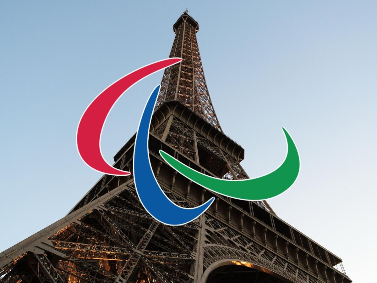    Эйфелева башня© РИА Новости / Наталья Селиверстова