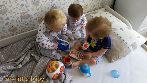 Descargar video: Утро с 3 реборнами | Morning routine with reborn baby