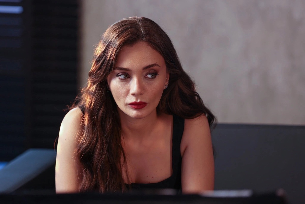 Кадр из сериала "Плохая кровь". Картинка из Интернета.