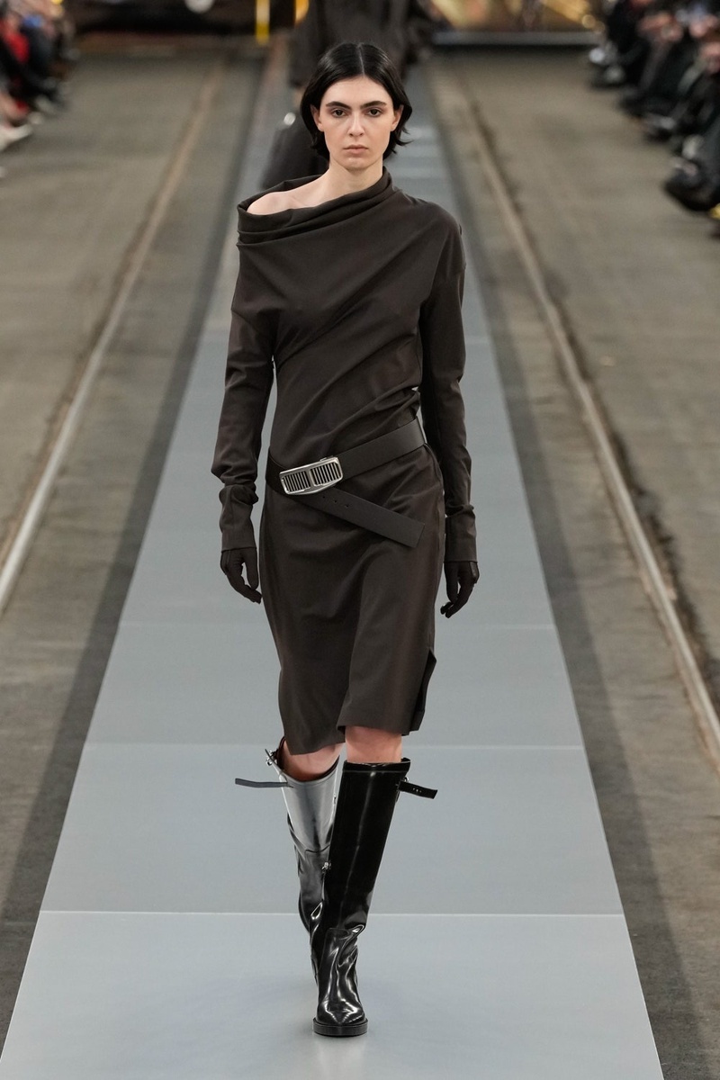 TOD'S FALL WINTER 2024-25